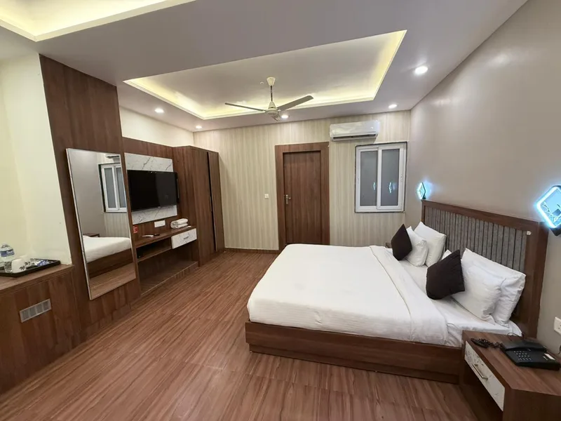 executive_room_6